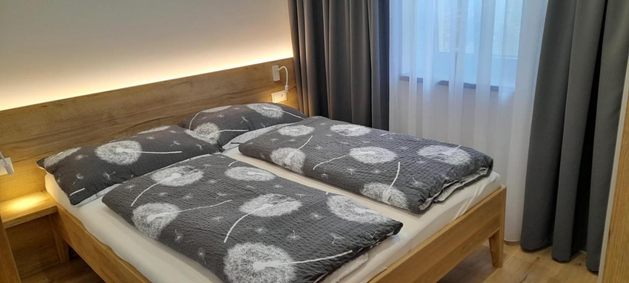 Apartmany Lumi Veľký Slavkov Exteriör bild
