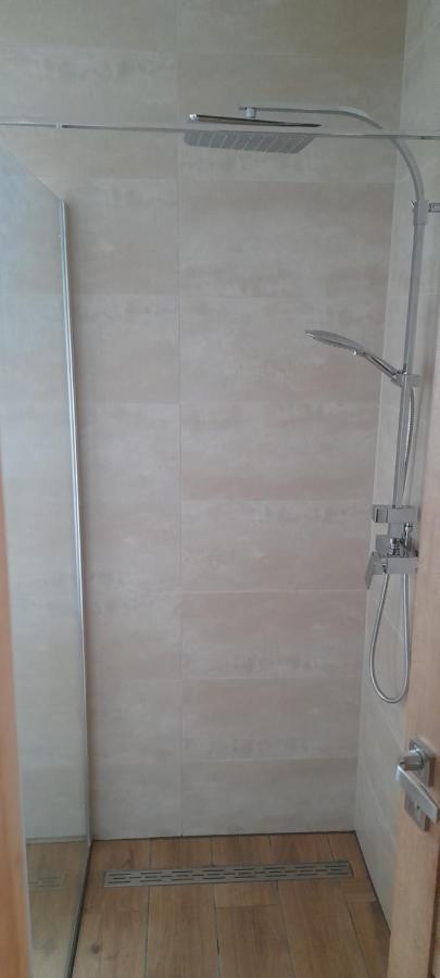 Apartmany Lumi Veľký Slavkov Exteriör bild