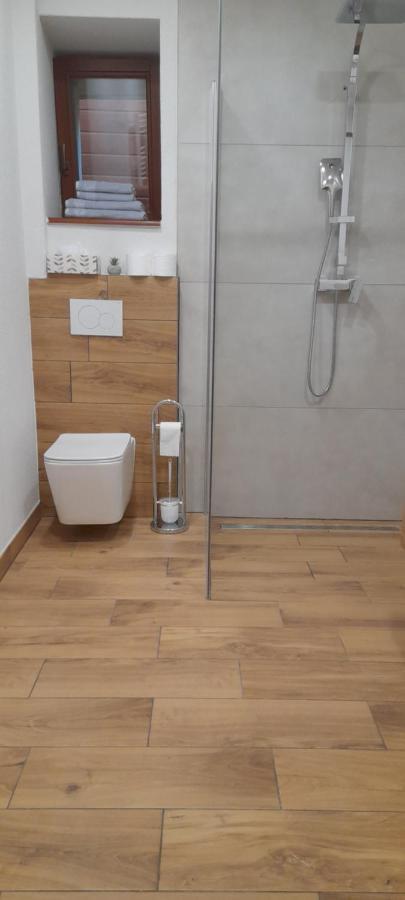Apartmany Lumi Veľký Slavkov Exteriör bild