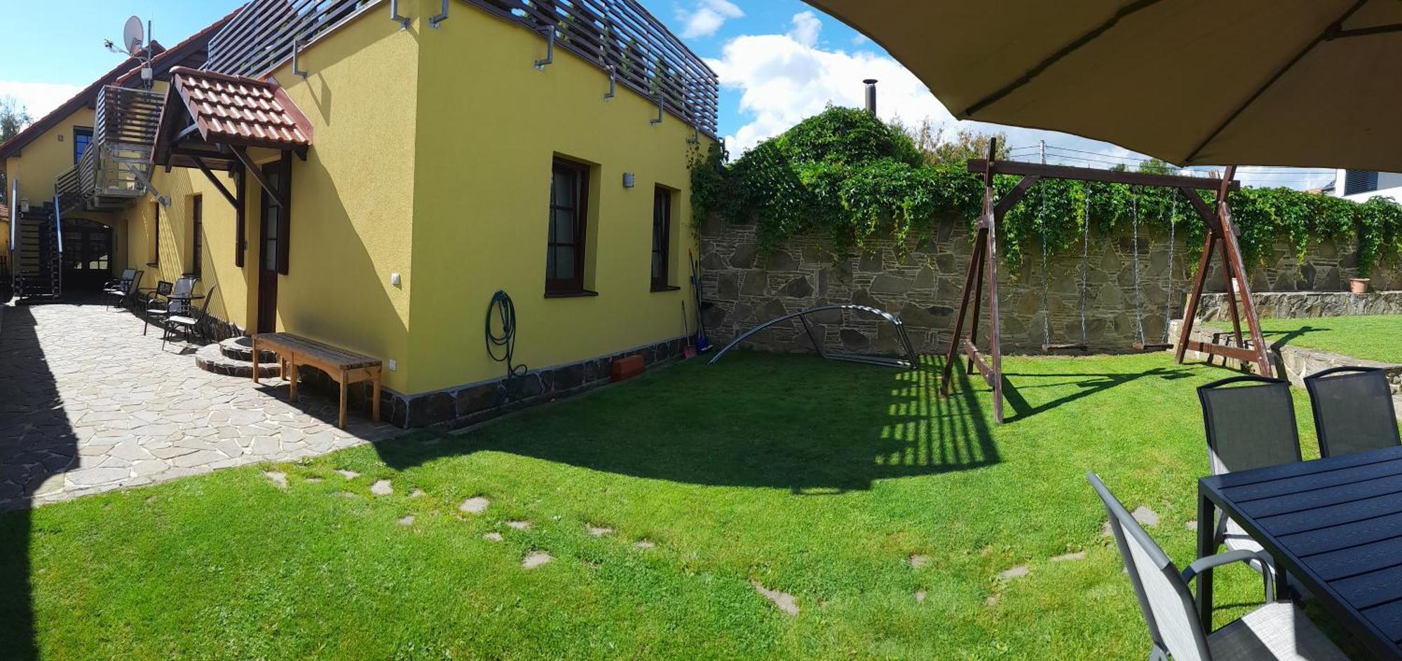Apartmany Lumi Veľký Slavkov Exteriör bild