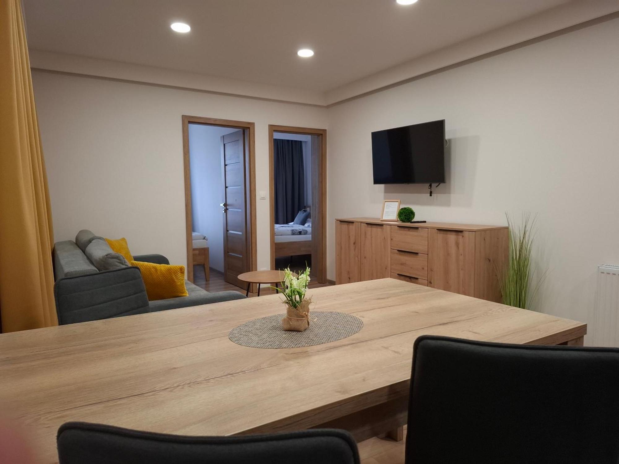 Apartmany Lumi Veľký Slavkov Exteriör bild